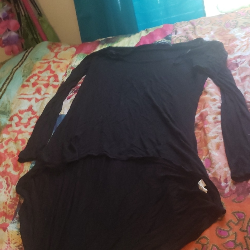 Black shirt